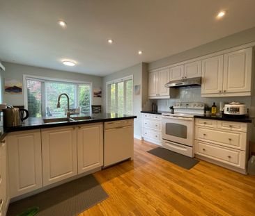 For Lease - 1163 Rosethorne Road Unit# Upper, Oakville, Ontario - Photo 1