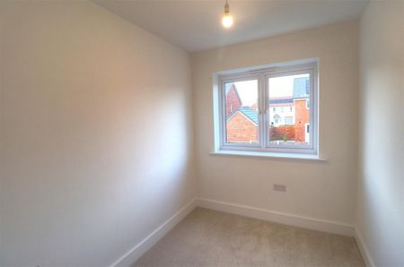3 BED Semi-detached house To rent - Photo 4