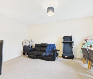 1 bedroom semi-detached house to rent - Photo 2