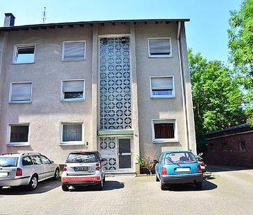 Schön geschnittene 2-Zimmer-Wohnung mit Balkon für junge Mieter - Foto 1