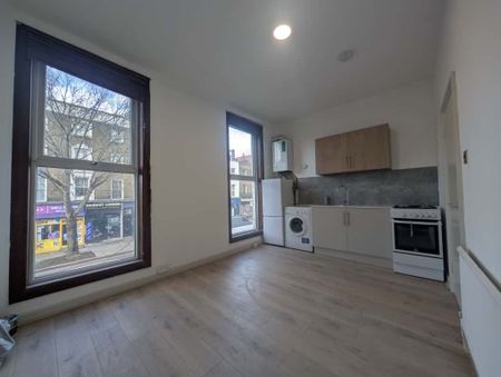 1 Bed Flat, Camden Road, NW1 - Photo 4