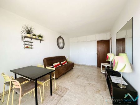 Studio pour 2 personnes avec vue mer panoramique, sur le port d'Hyères - Photo 2