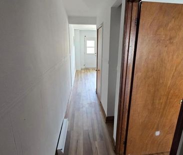 Appartement Villeray/Saint-Michel/Parc-Extension (Montréal) À Louer - Photo 3