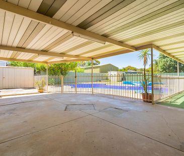 8 Armbuster Street, Hope Valley, SA 5090 - Photo 6