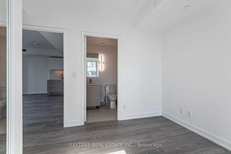 19 Western Battery Road #509 - Photo 3