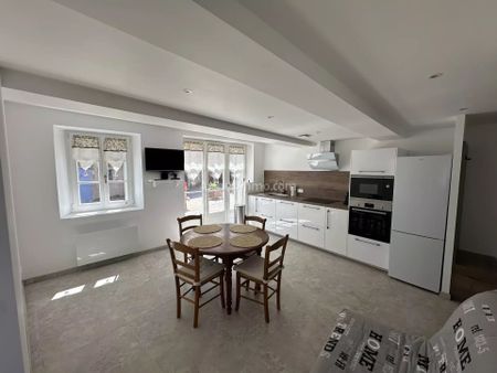 Location Appartement 2 pièces 49 m2 à Saint-André-les-Alpes - Photo 3