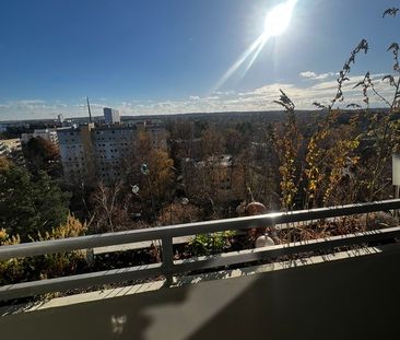 Exklusiv möblierte 2-Zimmerwohnung mit traumhaftem Fernblick in Nür... - Foto 1