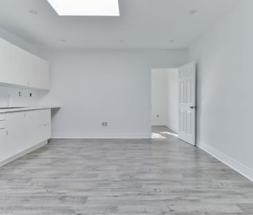 For Lease - 1364 St Clair Avenue Unit# 202, Toronto, Ontario - Photo 5