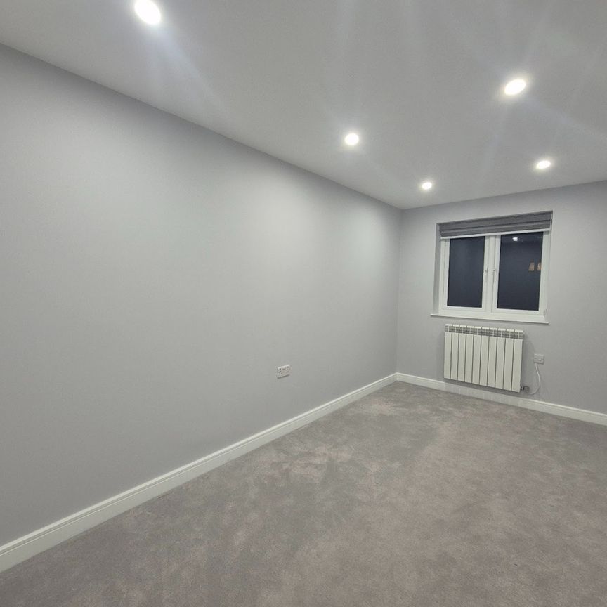 3 Bed Flat, Oakhaven Lodge, N12 - Photo 1
