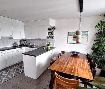 4½ Zimmer-Wohnung in Zürich - Kreis 10 Rütihof, möbliert, auf Zeit - Photo 2