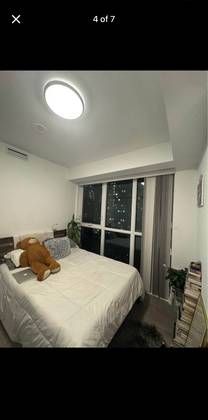 Stunning One Bedroom Studio - Photo 1