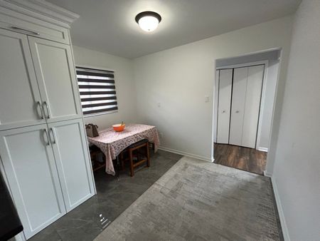 For Lease - 50 Flagstick Court Unit# Upper, Toronto, Ontario - Photo 4