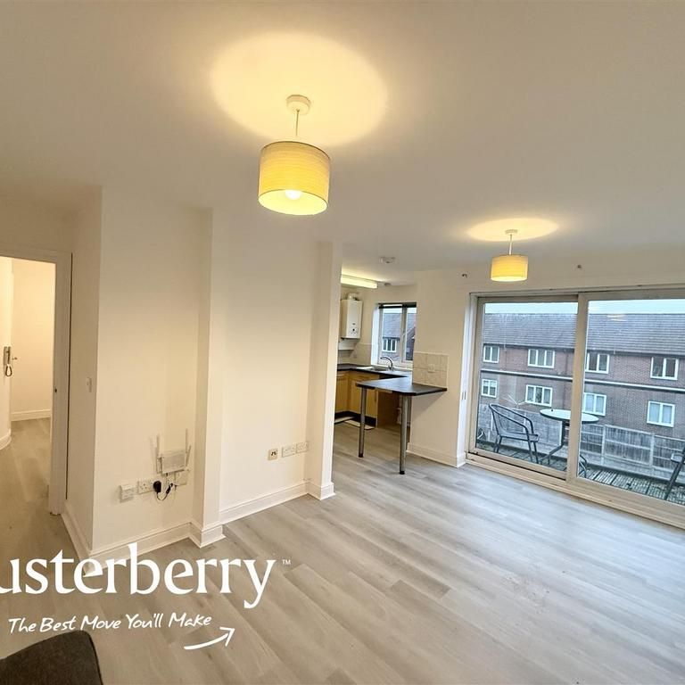 2 bedroom apartment to rent - Photo 1