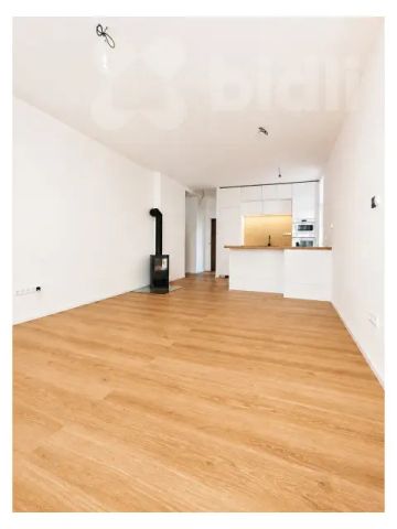Pronájem světlého bytu 2+kk, 53 m - Fotografie 5