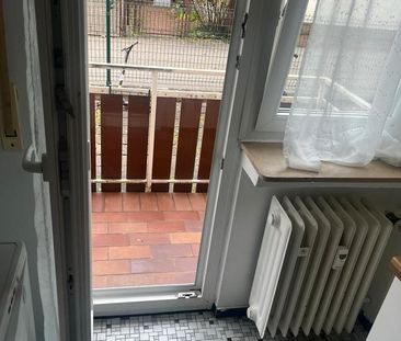 Voll möblierte 2 Zi. Wohnung EBK Balkon - Foto 1