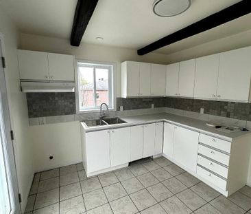 Logement 4 1/2 de style condo OTTERBURN PARK (libre) - Photo 3