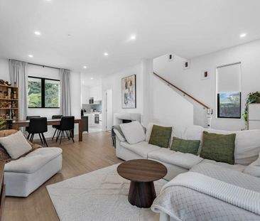 MANUREWA, 3 BEDROOMS - Photo 4