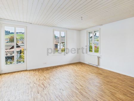 Grosszügige 4.5-Zimmer-Wohnung im Herzen von Langnau im Emmental - Photo 5