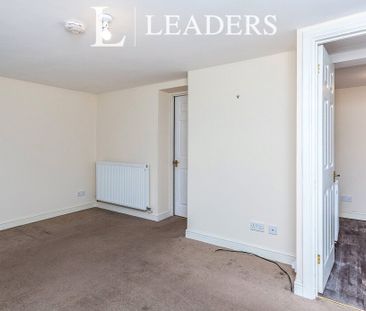 1 bedroom maisonette to rent Trafalgar Road, Horsham, RH12 - Photo 3