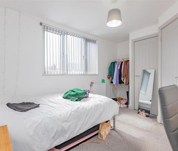 5 bedroom house to rent - Photo 3