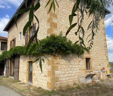 MAISON DE VILLE AVEC TERRASSE , Chazay-d'azergues - Photo 2