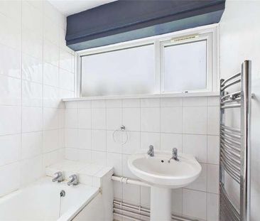 Boulters Gardens, Maidenhead, Berkshire, SL6 - Photo 4