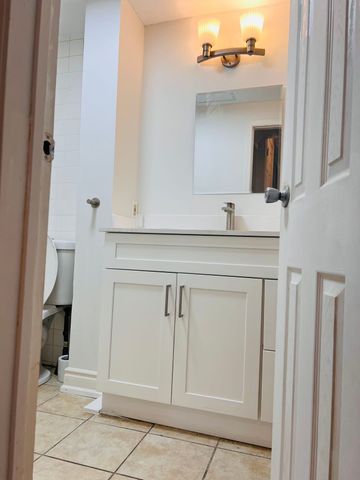 For Lease - 1262 Napier Crescent Unit# Ground, Oakville, Ontario - Photo 5