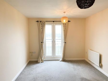 2 BED Apartment To rent - Photo 4