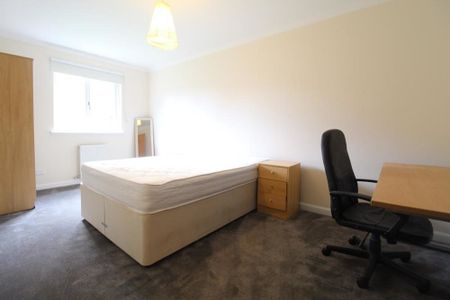 Frater Place, Aberdeen, AB24 - Photo 4