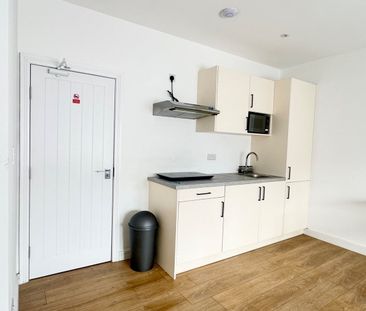 Studio Flat, Harrow View, HA1 - Photo 4