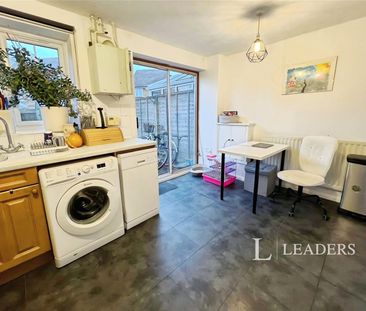 2 bedroom house to rent Stammers Place, Kesgrave, Ipswich, IP5 - Photo 6