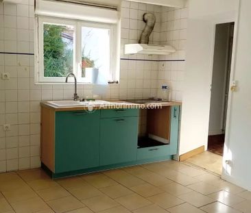 Location Maison 4 pièces 60 m2 à Matha - Photo 3