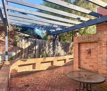215 Canning Street, Carlton VIC 3053 - Photo 2