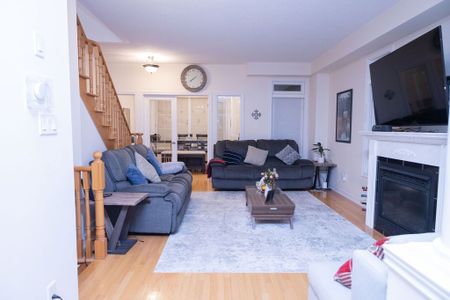 For Lease - 169 Zokol Drive, Aurora, Ontario - Photo 4