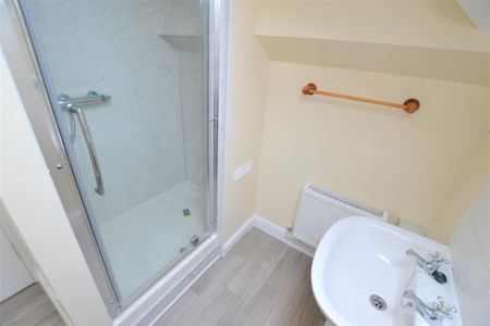 Studio to rent - Photo 5