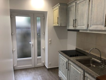 Location Appartement 2 pièces 34m² - Photo 3