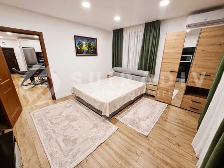 Apartament cu 4 camere, 2 bai, garaj-Zorilor - Fotografie 2