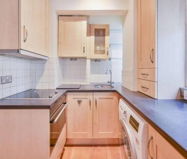 1 bedroom flat to rent - Photo 4