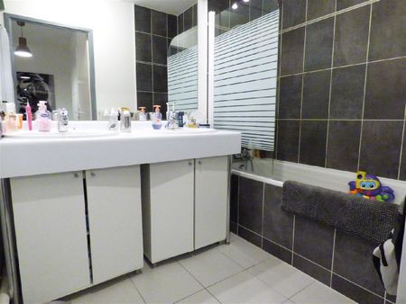 Location Appartement 3 pièces 60m² LOUVRES 95380 - Photo 5