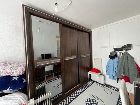 3 bedroom maisonette to rent - Photo 5