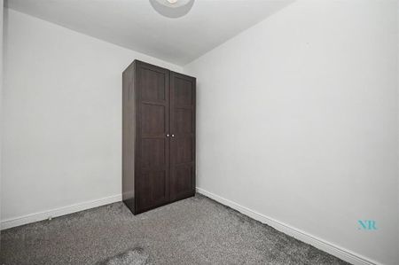 9 Catherine Street North, Belfast, BT2 8LR - Photo 4