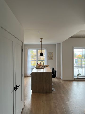 Grand 3 1/2 Mont St-Hilaire 884pi2 - Photo 4