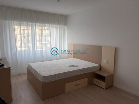 Royal Imobiliare Inchiriere apartament 2 camere zona Ultracentral - Photo 5