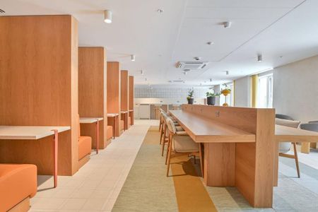 3 bedroom flat to rent - Photo 3