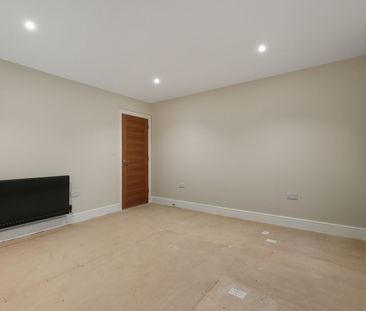 Stortford Road, CB11, Saffron Walden - Photo 3