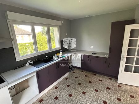 Location Maison 5 pièces 130m² - Photo 3