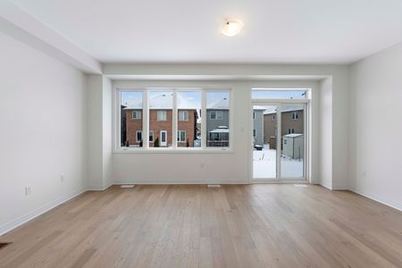 For Lease - 137 Gillespie Drive, Brantford, Ontario - Photo 3