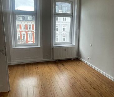 Moderne 4 1/2-Zimmer-Wohnung in top Lage! - Photo 1