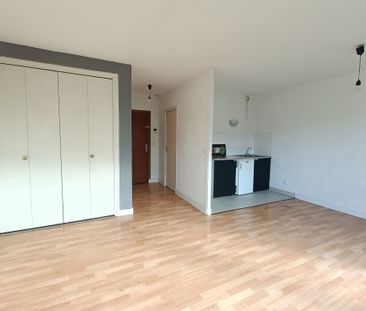 Location Appartement 1 pièce 26m² REIMS 51100 - Photo 2