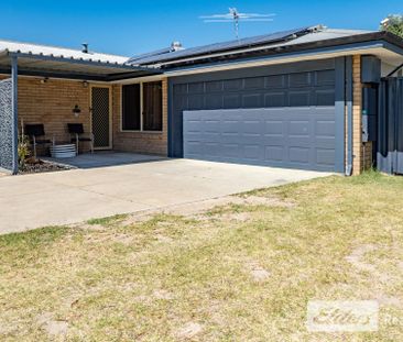 LAID BACK FAMILY LIVING WITH SIDE ACCESS AND LARGE, POWERED WORKSHOP - Photo 6